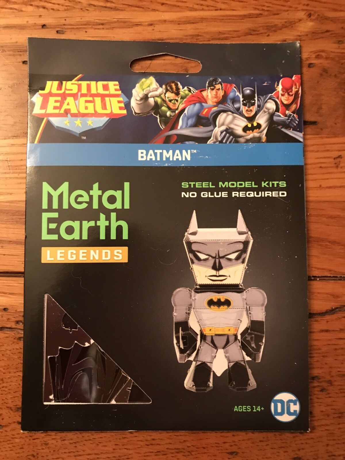 Fascinations Metal Earth Legends BATMAN Steel 3D Model Kit New Justice League