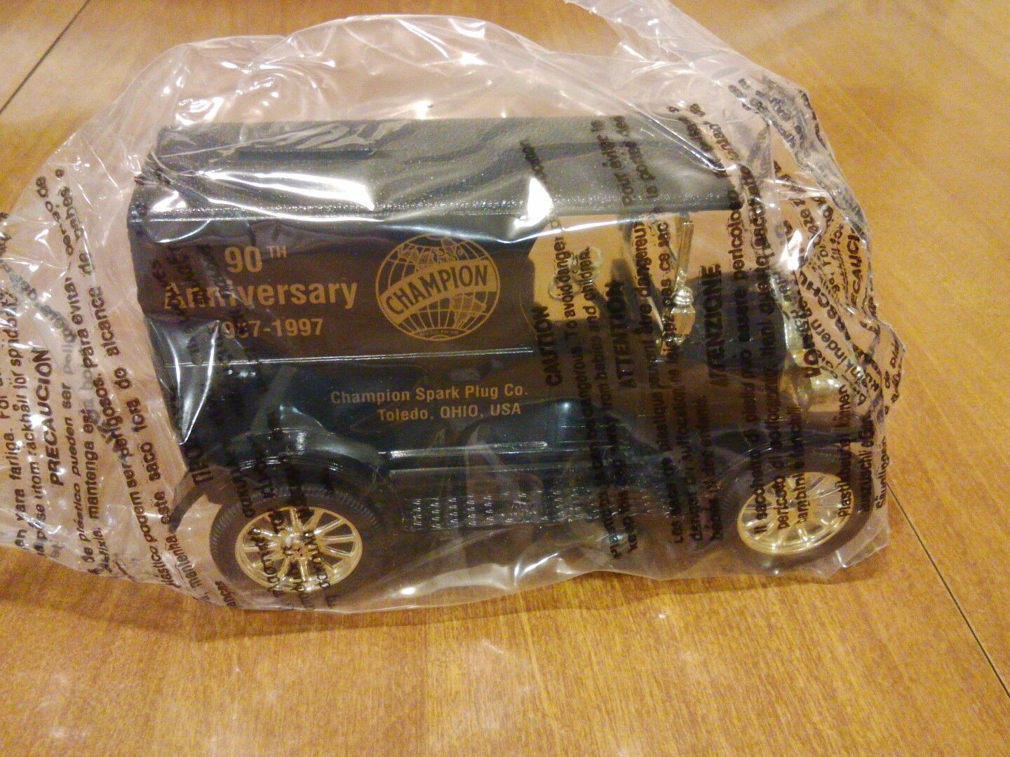 1997 90th Anniversary Champion Ford Model T die cast Bank