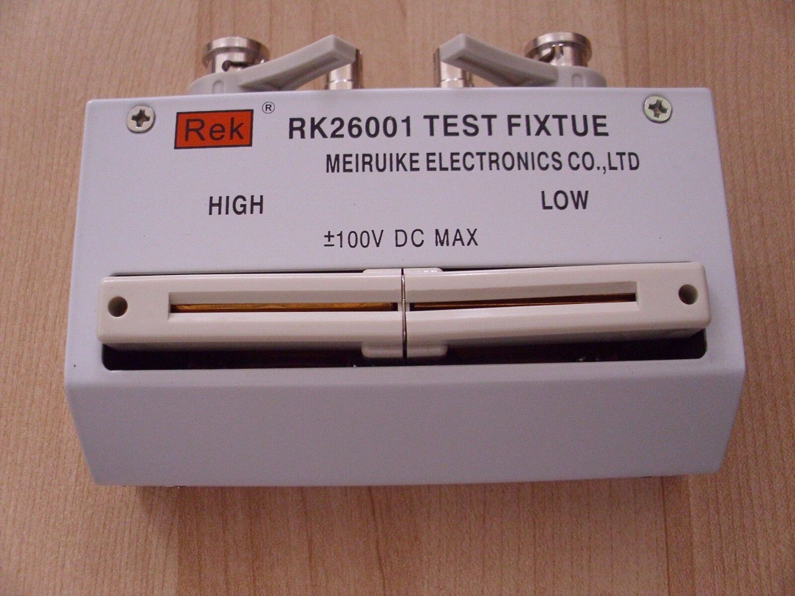 LCR/RCL/RCZ METER TEST FIXTURE- AXIAL/LEADS COMPONENT, TH2811D 