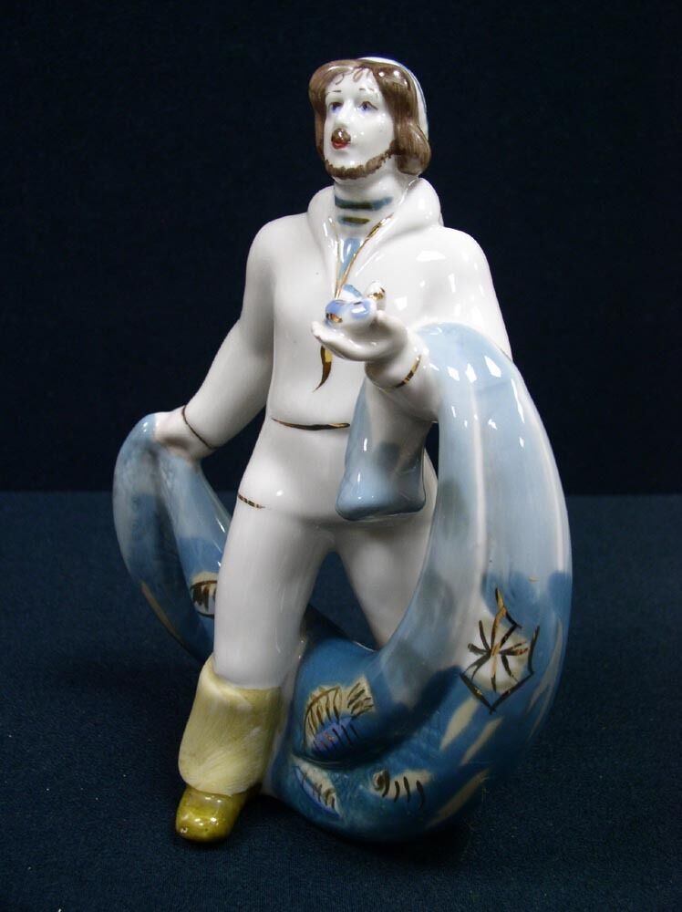 USSR ORIGINAL Fisherman Soviet porcelain figurine 