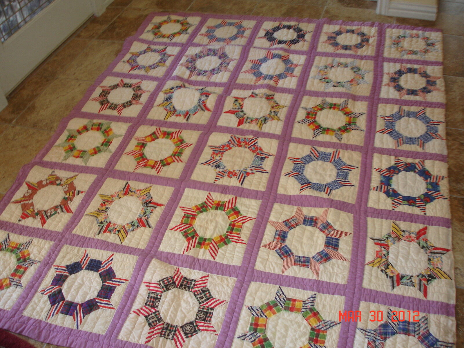 ANTIQUE OR VINTAGE TEXAS ESTATE QUILT CASTLE WALL PATTERN STAR PURPLE RED
