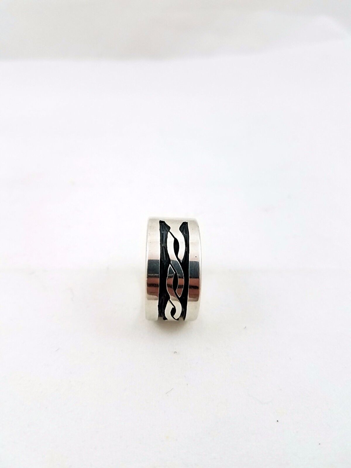 New Mens Twist Style.925 Sterling Silver, Size 13 Ring 