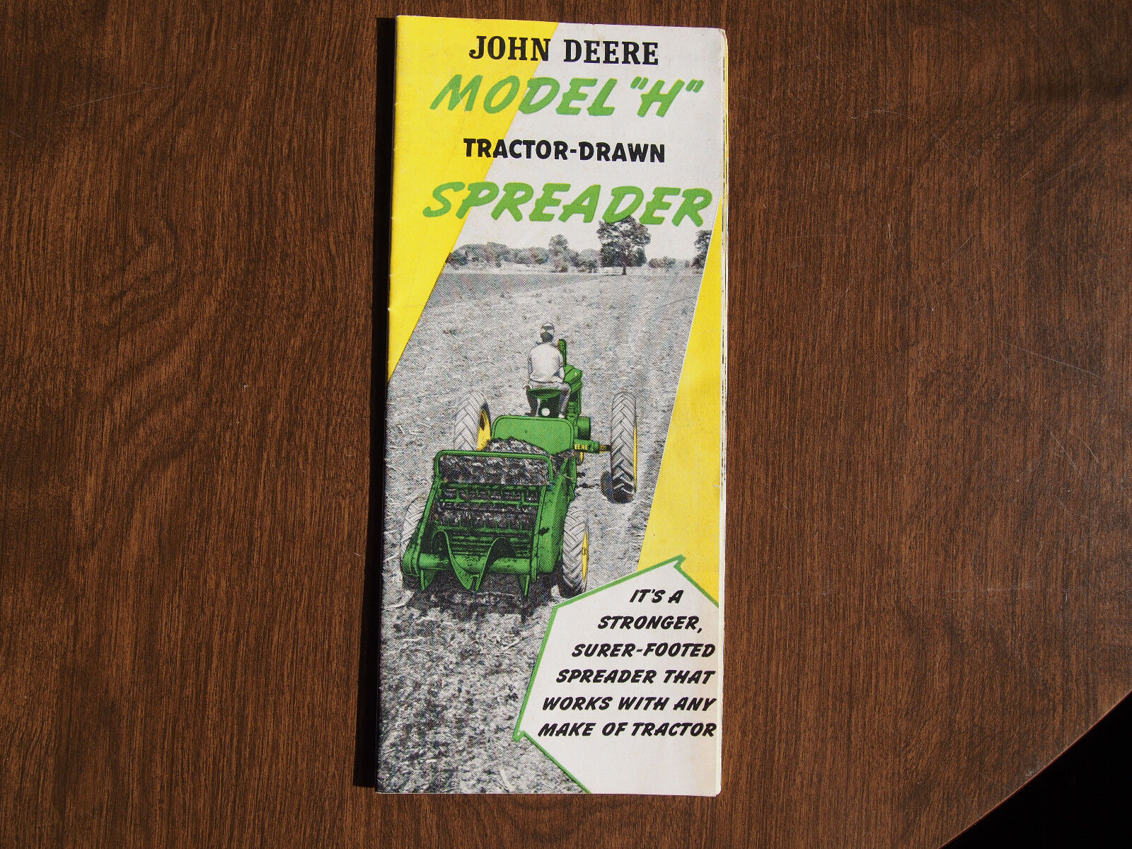Original John Deere Model H Tractor Drawn Spreader Dealer\'s Brochure A525-46-8