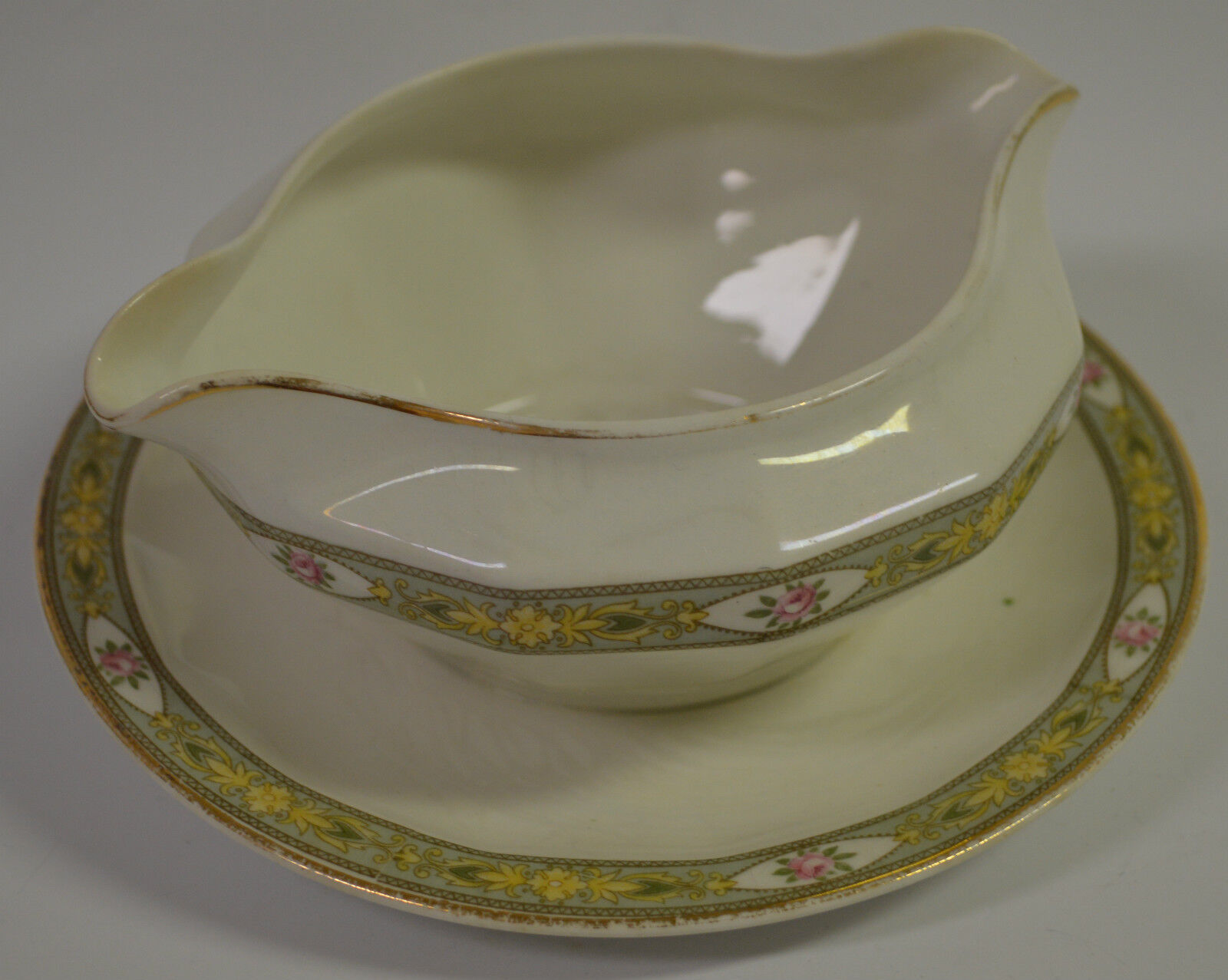 Edwin M Knowles China Co. Semi Vitreous Gravy Boat w/ Attached Underplate