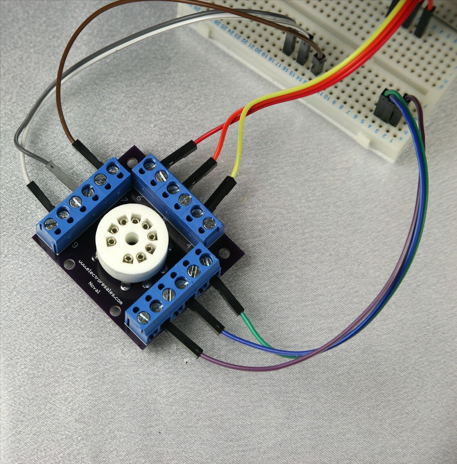 9-pin Ceramic Breadboard tube socket for Experiments & Prototypes