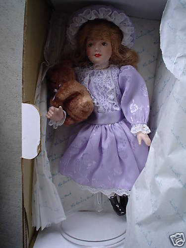 Danbury Mint Storybook Dolls Goldilocks Girl Doll 11\
