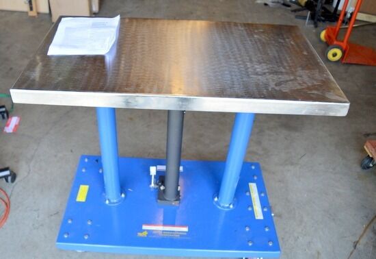 Vestil Hydraulic Post Table - #HT-10-2036A - 1000 lb Capacity