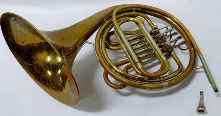 Vintage c. 1940 F. E. Olds & Sons Ambassador French Horn w/ Carrying ... Lot 428