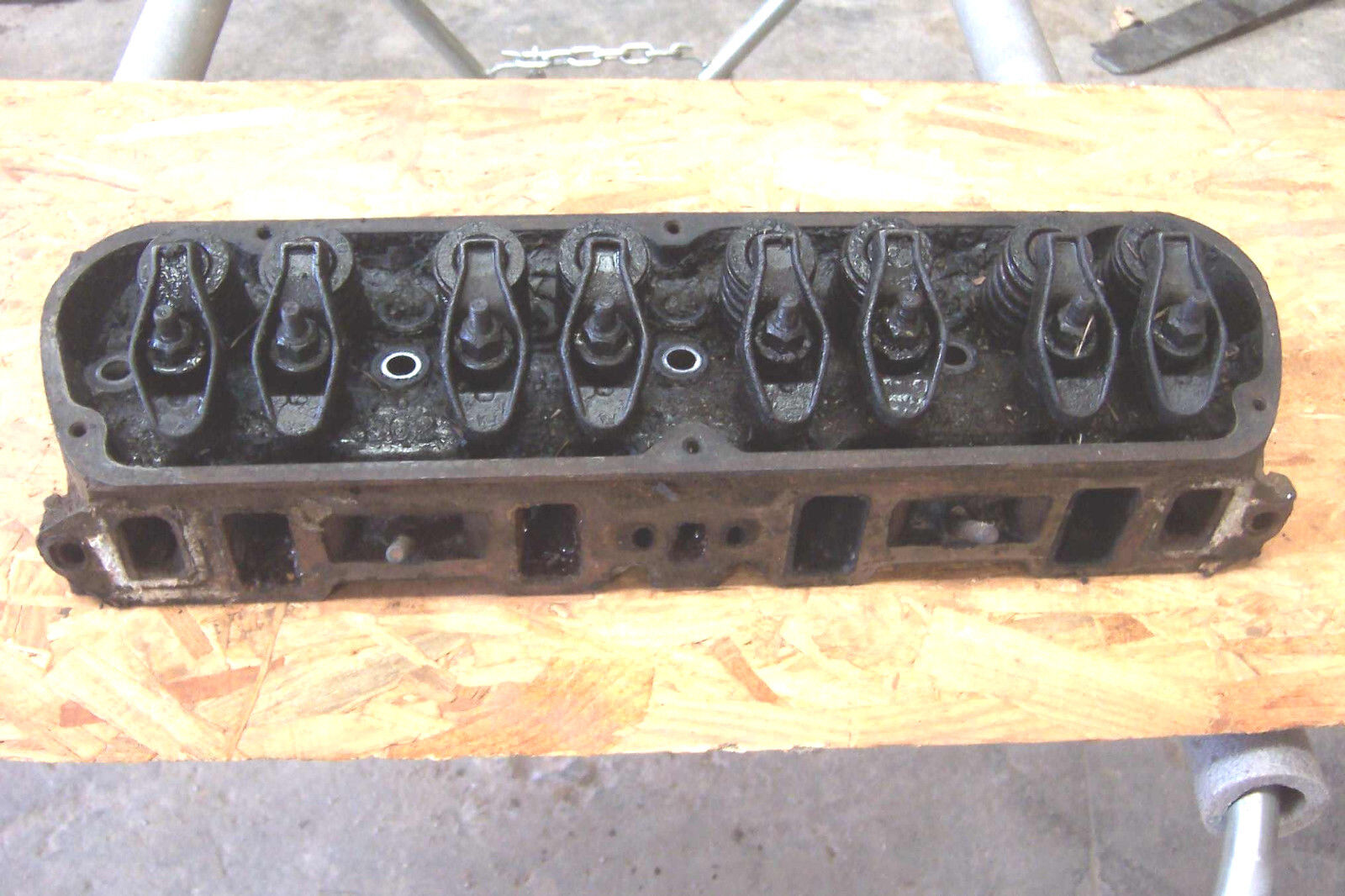 1970 1971 Ford Mustang 302 Cylinder Head Assembly Used D0OE Date Code 0F2