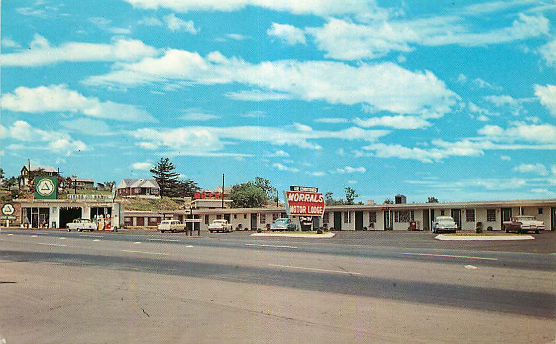 Roadside Postcard Morral\'s Motor Lodge & Gas Station, Breezewood, Pennsylvania