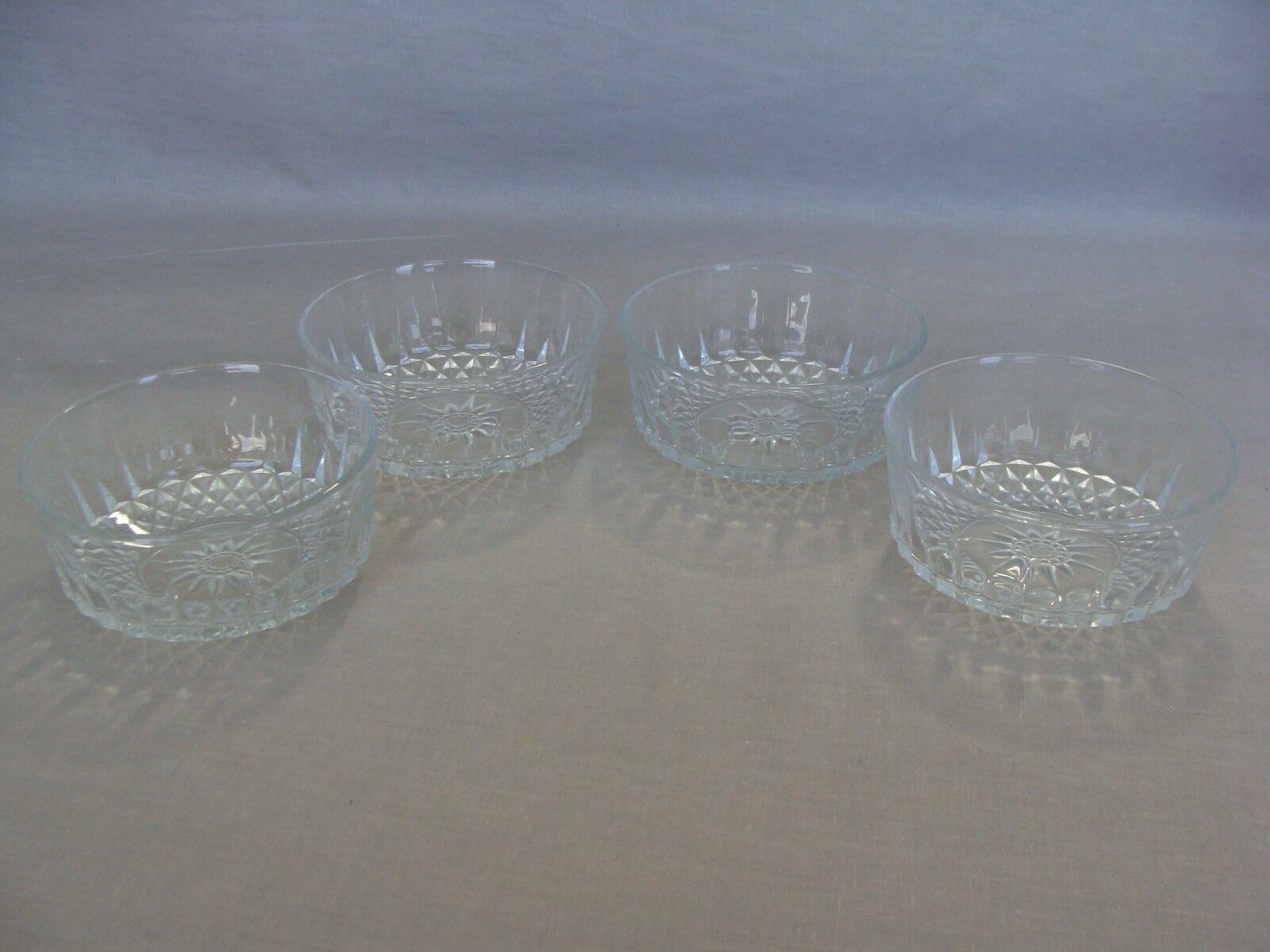 4 Clear Glass Bowls 2 1/4\