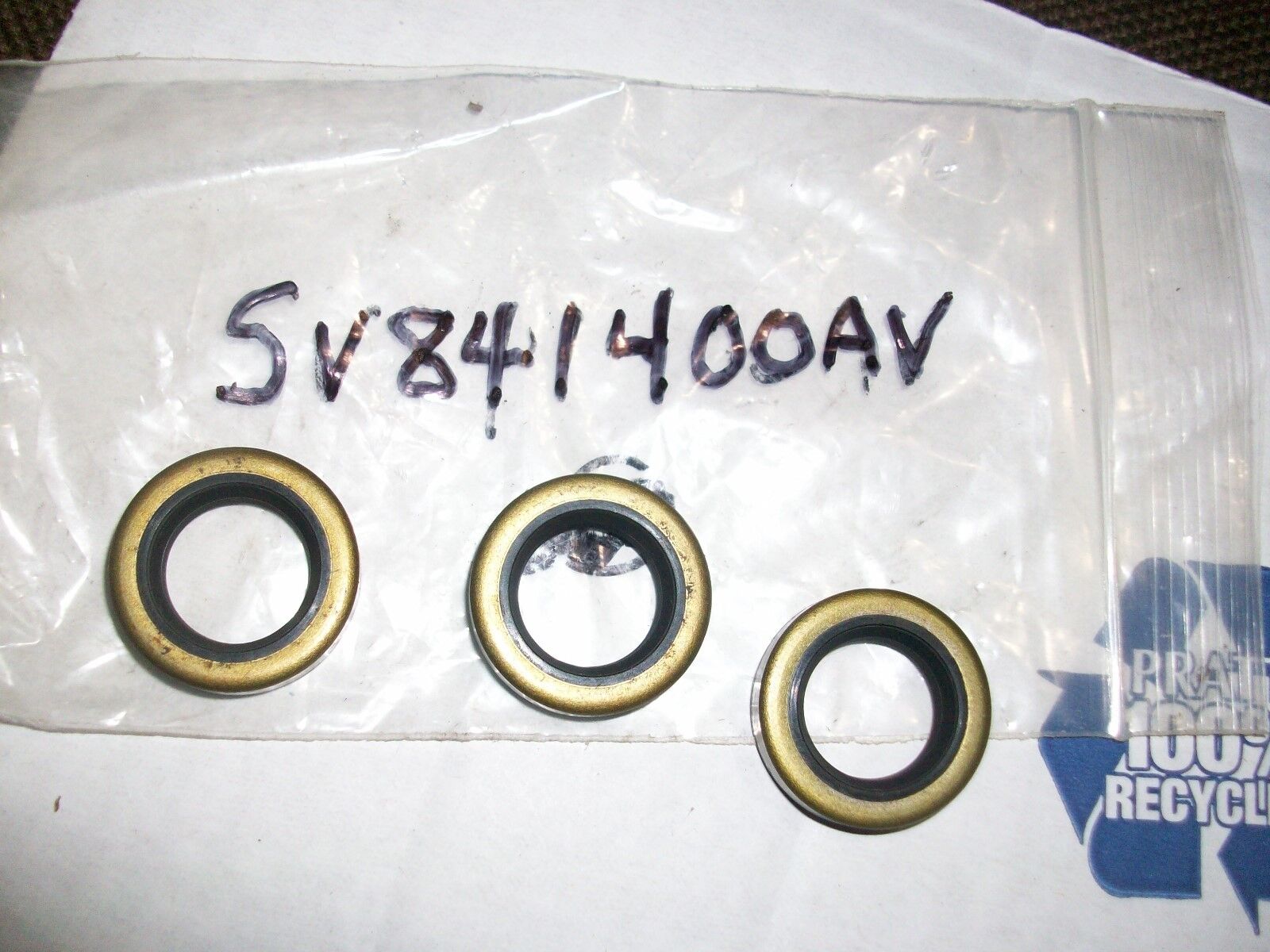(3 count) SV841400AV oil seal