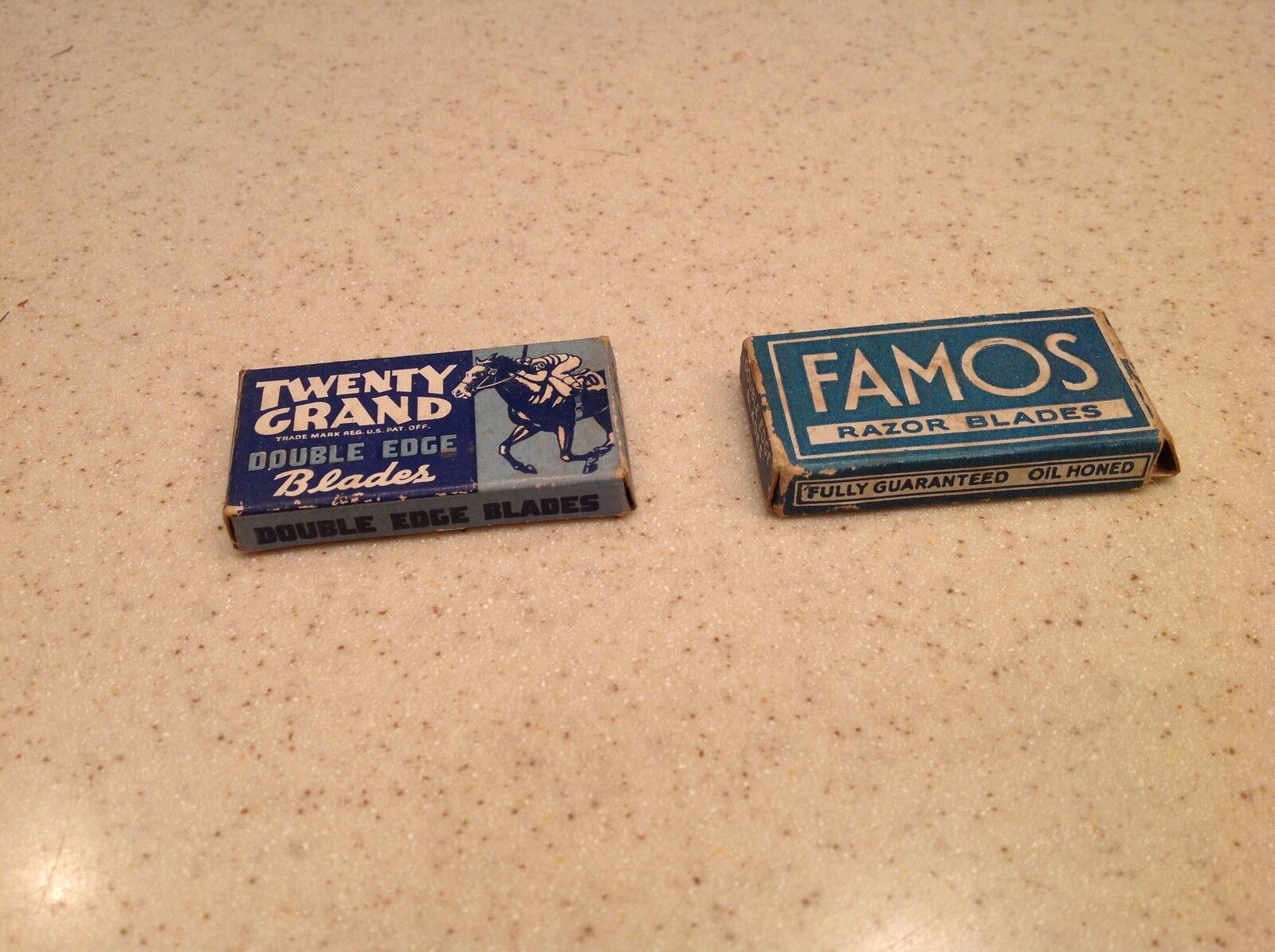 Two Vintage Boxes Of Razor Blades Twenty Grand Famos
