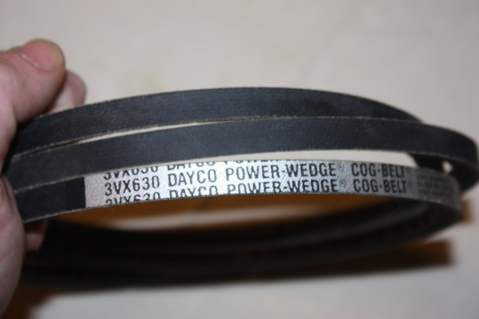Dayco 3VX630 Power-Wedge Cog V-Belt NEW