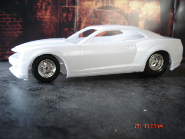 Revell 1/25 2010 SS Camaro Resin Cast Pro Street Chassis
