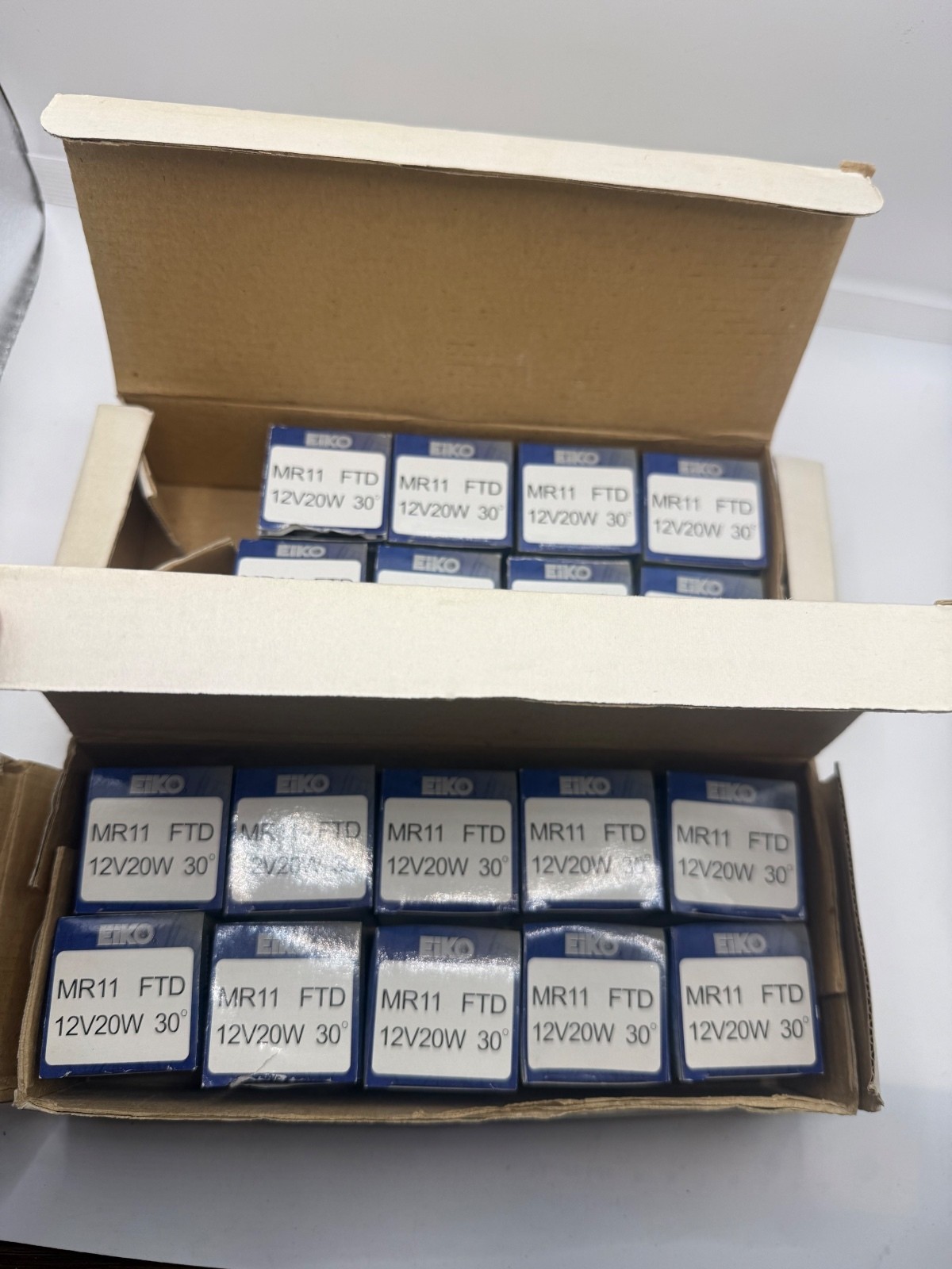 EIKO MR11 FTD 12V 20W 30° Halogen Reflector Light Bulbs – Lot of 18 EIKO MR11 FTD 12V 20W 30° Halogen Reflector Light Bulbs – Lot of 18