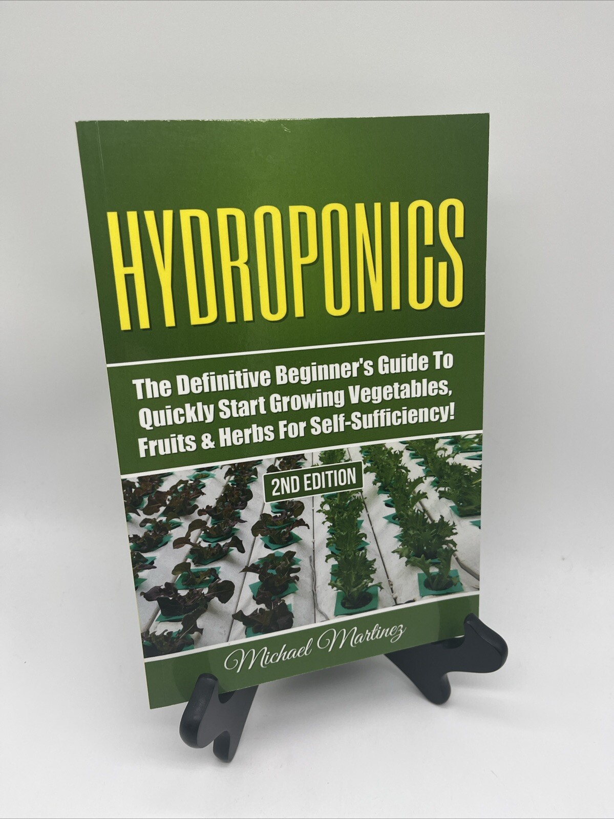 Hydroponics : The Definitive Beginner's Guide to Quickly Start Growing Vegeta... Hydroponics : The Definitive Beginner's Guide to Quickly Start Growing Vegeta...