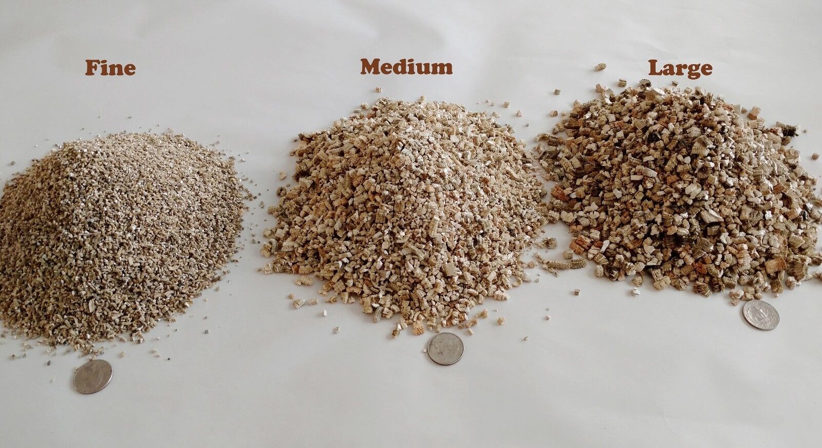1 Gallon of Vermiculite   Fine- Medium - Large, garden reptile bedding